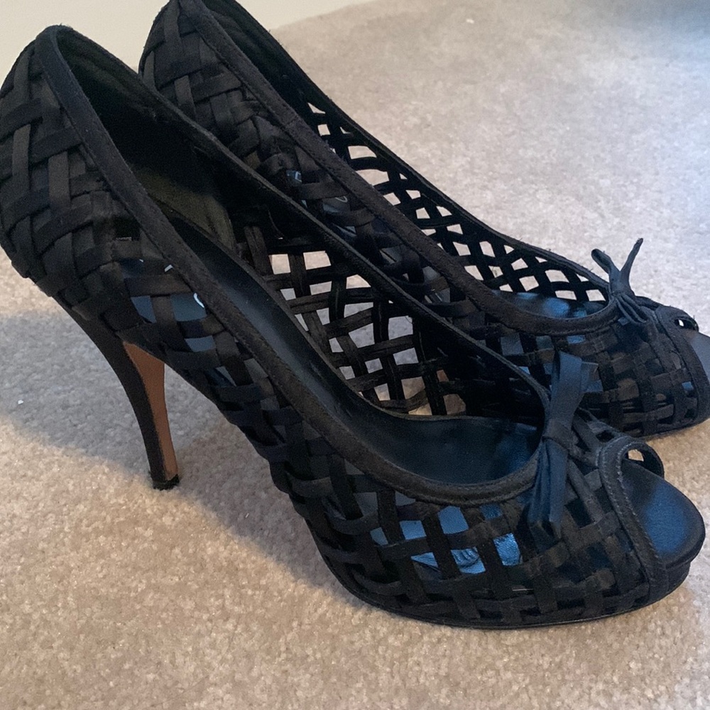 Black Aldo Open Toe Satin Pumps size 38